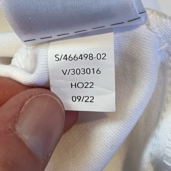 Athleta white mixed media long sleeve pullover Top Perforated Underarms Size M - Picture 11 of 11